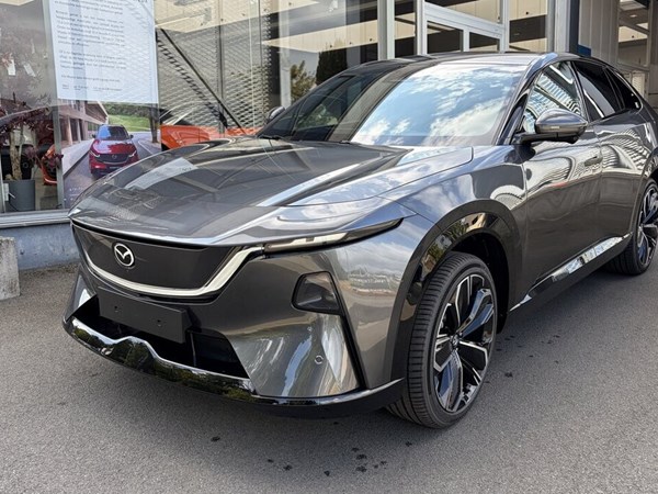 Mazda CX-6e