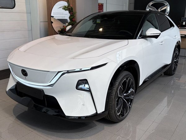 Mazda CX-6e
